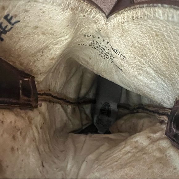 Women's Justin Brown Gold Embroidered Cowboy Boots 8 (fit more like a 7.5) - Picture 11 of 13